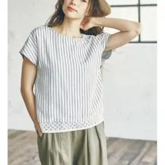 アースミュージックアンドエコロジー　レースドッキングプルオーバー