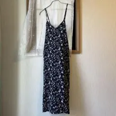 ネイビー フラワープリント キャミワンピース　レプシィム