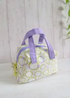 ボストンバッグ風ミニミニポーチ 小花柄 手のひらサイズでお菓子やアクセ入れに