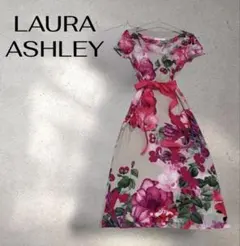 LAURA ASHLEY ローラアシュレイ　半袖ワンピース花柄