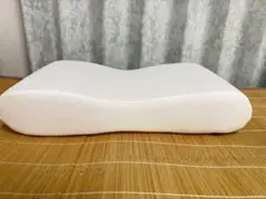 寝返りを受け止める枕　無印良品　まくら