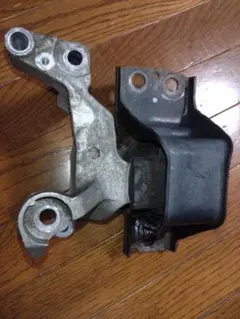BNR32 スカイライン 純正 ノーマル エンジンマウント RB26DETT - メルカリ