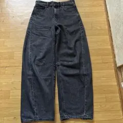バレルレッグジーンズ　ダークグレー　ブラック M