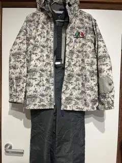 子ども用スキーウェア 迷彩柄