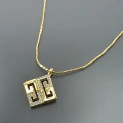 美品 ジバンシィ ネックレス ロゴ ゴールド スクエア ラインストーン ブラックのサムネイル