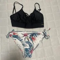 ROXY セパレート水着・ビキニのサムネイル