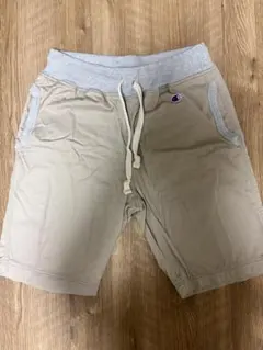 Champion チャンピオン　ベージュ　ショートパンツ Ｌのサムネイル