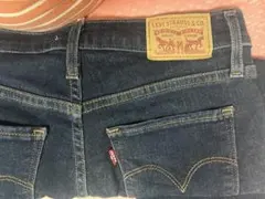 Levi's 312 Shaping Slim デニムパンツ 25インチ