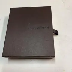 LOUIS VUITTON ボックス 収納袋付き　　ケースのみ