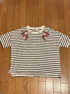 ストライプ花刺繍半袖Tシャツ フリーサイズ