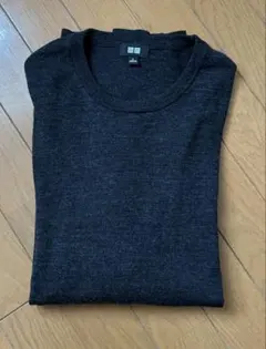 UNIQLOメンズクルーネックセーター