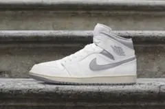 Nike Air Jordan 1 ホワイト/グレー 26