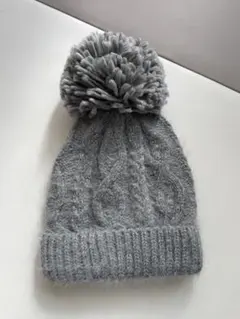 新品　Children’s PLACE ポンポン付きニット帽 グレー