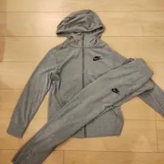 Nike グレー ジャージ上下セット S
