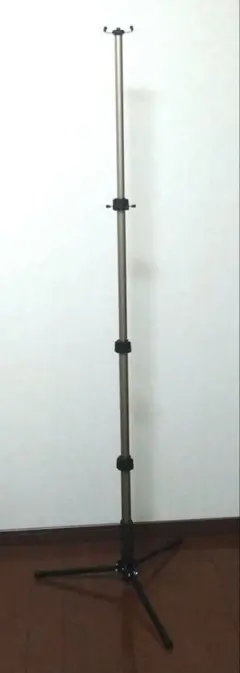 社交ダンス燕尾・ドレス用スタンド (高さ調整可能)