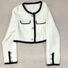 ノーカラーツイードジャケット