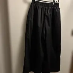 No.560 unreraxing ビックシルエットバギーパンツ　F