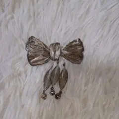 ワイヤー リボン型 ブローチ ヴィンテージ