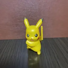 ポケモンモンコレ フィギュア レア ピカチュウ(パールカラーＶｅｒ．)