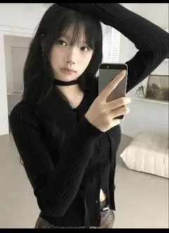 ブラックリブ編みニットカーディガン