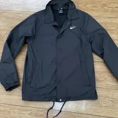 nikeコーチジャケット