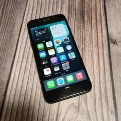 apple iPhone SE 第3世代 ミッドナイト 64GB 美品