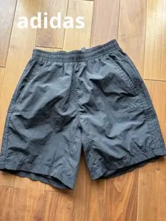 adidas メンズ ショートパンツ ブラックのサムネイル