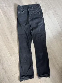 MOTHER スリムフィットデニムのサムネイル