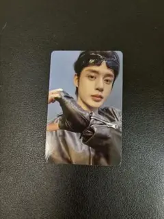 【限定値下】 ZB1 日本　ICONIK ソロ盤　トレカ　右ハート　ジウン　⭐︎