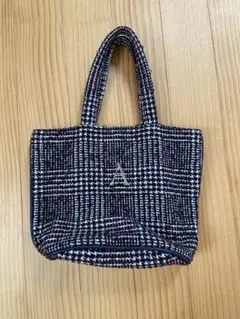 Item thumbnail for item 19a4df1a-b80f-4427-91d5-afb754ca9049