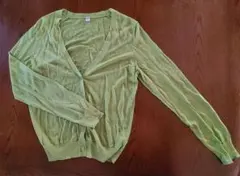 UNIQLO　グリーン Lサイズ シアーカーディガン