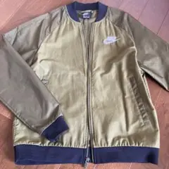 Nike ジャケット Lサイズ オリーブ
