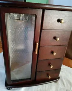 Item thumbnail for item ad08d461-59f7-41aa-8252-1e162a5649b4