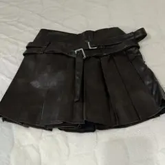 レザー プリーツスカート