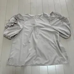 ランバンオンブルー フリル付きベージュ五分袖ブラウス 美品