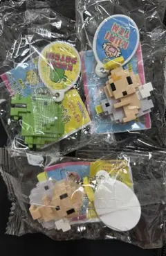 新品！たまごっち　ガチャ　ドットフィギュアチャーム　くちぱっち　くりてん