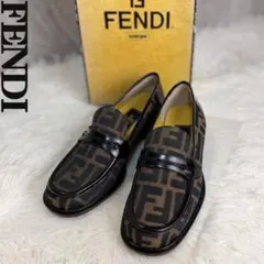 極美品♡FENDI フェンディ ズッカ柄 ローファー シューズ 22.5cmのサムネイル