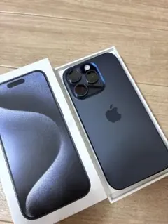 Apple iPhone 15 Pro 128GB 本体