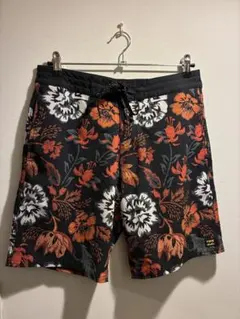 【美品】BILLABONG ハーフパンツ