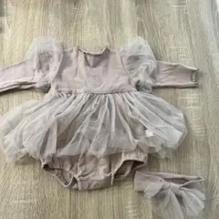 ベージュ チュールロンパースとヘアバンドセット