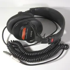 SONY MDR-V6 スタジオヘッドホン【良品・国内未発売品 】のサムネイル