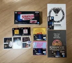 STRANGER THINGS リバースブルロゴフィギュアセット