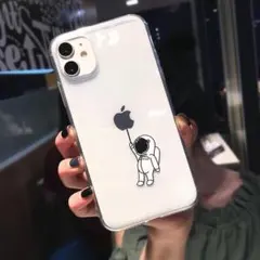 iPhone13ProMaxケース 宇宙服 りんごマーク