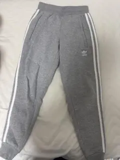 アディダス スウェット グレー