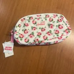 Cath Kidston ローズ柄ポーチ