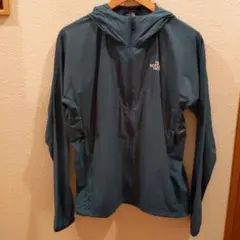 THE NORTH FACE ウィンドブレーカー