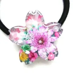 ヘアゴム レジン 桜型 マトリカリアと桜 ピンクとミントグリーン