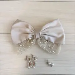 ベージュ パール付きリボンヘアアクセサリー