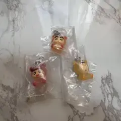 しんちゃん みんなでくまパジャマ めじるしアクセサリー
