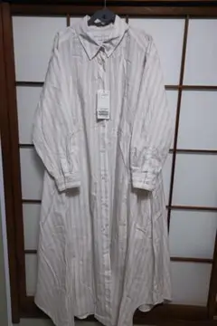 SIMPLICITE*ストライプ柄 ベージュ 長袖シャツワンピース M